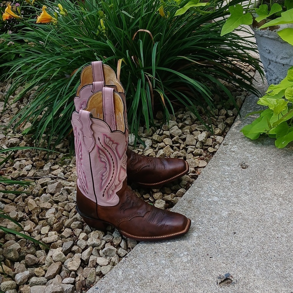 Justin Women's Coffee Westerner With Saddle Vamp sz 9